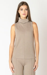 2624008 T Rolled Neck Seamed Top