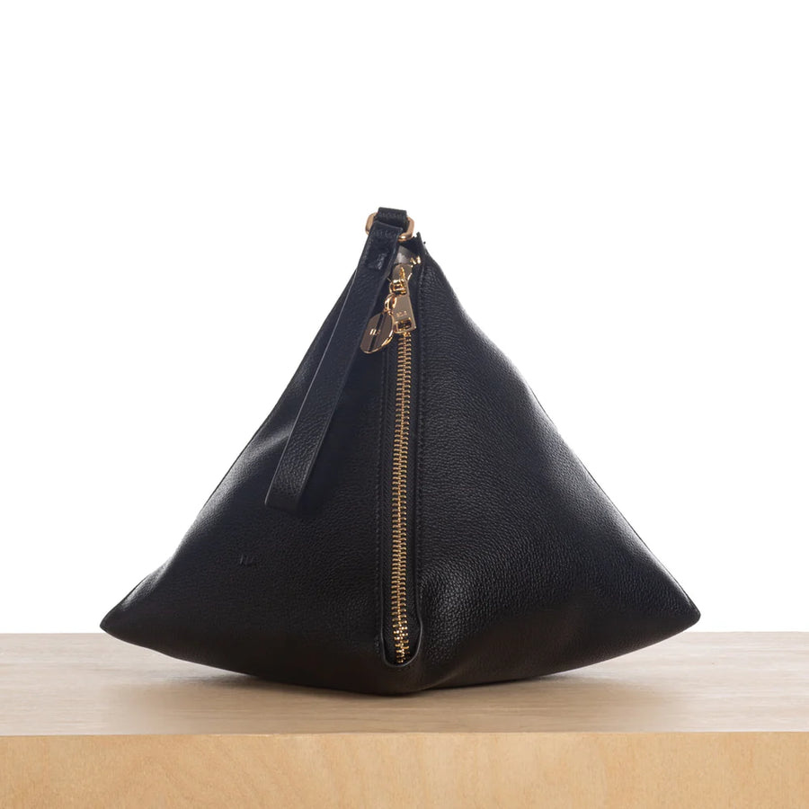 Pyramid Clutch Black